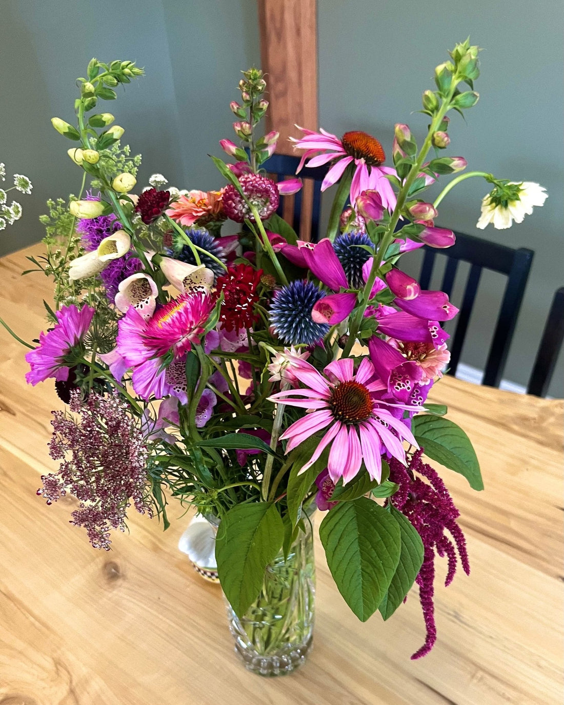 How to Make Fresh Cut Flowers Last Longer: 5 Tips for Maximum Vase Life